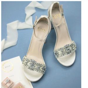 Kate Whitcomb Lucy size 7.5 wedding block heels